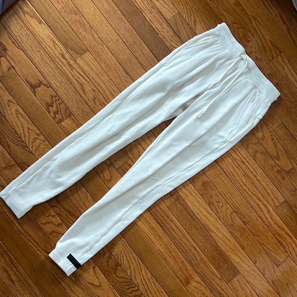 Alphalete Identity Jogger